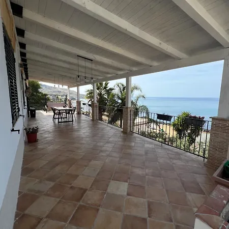 بيت للعطل Lucia Sea View