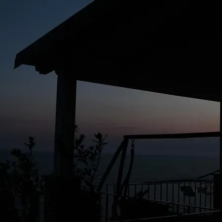 بيت للعطل Lucia Sea View *